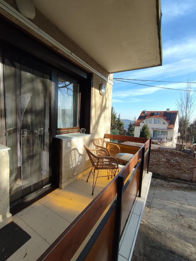 Hillside Lodge Budapest Eksteriør billede